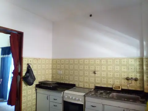 OPORTUNIDAD CASA 3 AMB C COCHERA, JARDIN, PATIO Y TERRAZA