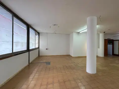 Mitre y Quaglia . Entre Moreno y Costanera
