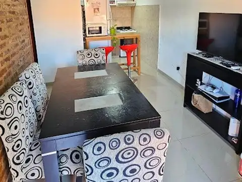 Depto Tipo Casa 3 ambientes con 1 baño