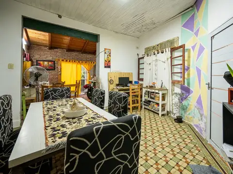 CASA EN VENTA 2 DORITORIOS EN SAN LORENZO
