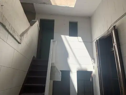 Depto Tipo Casa en Venta de 8 dormitorios