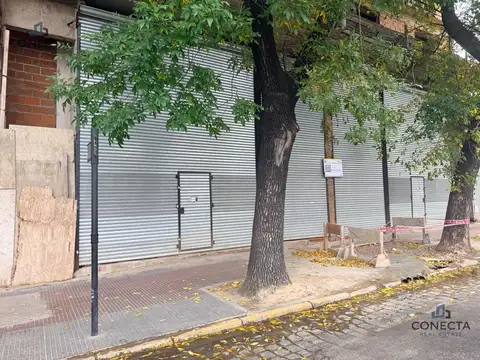 Local - Flores