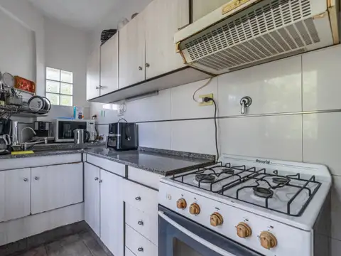 Depto Tipo Casa en Venta 40 años