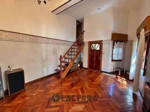 Casa en venta 4 Amb en Villa Ballester Zona Holters