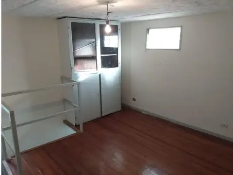 Depto Tipo Casa en Alquiler 40 años