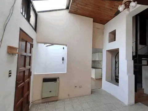Depto Tipo Casa en Venta al Este