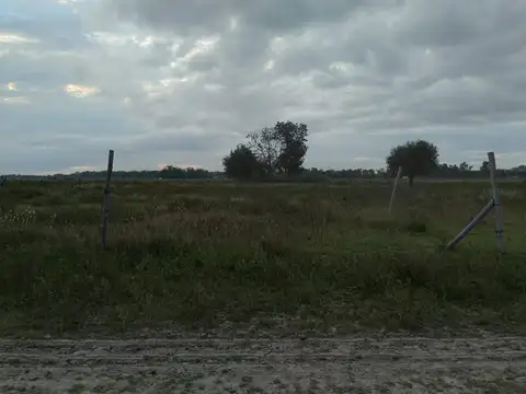 Terreno en Venta en La Reja, USD 11.000