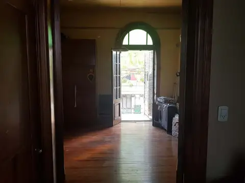 Depto Tipo Casa 5 ambientes con 3 baños