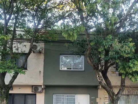 PH Premium a Estrenar: Diseño, en 3 Plantas, Terraza Única frente al Hipódromo. "VIVI EN MARTÍNEZ CON EL MÁXIMO CONFORT Y ESTILO"