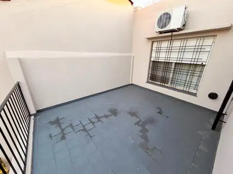 Casa en Alquiler en Castelar, $ 1.700.000