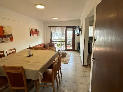 Departamento en venta 2 ambientes con dos balcones - Constitución