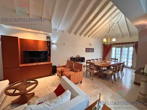 Casa en Venta al Noreste