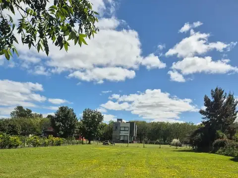 Lote con escritura
