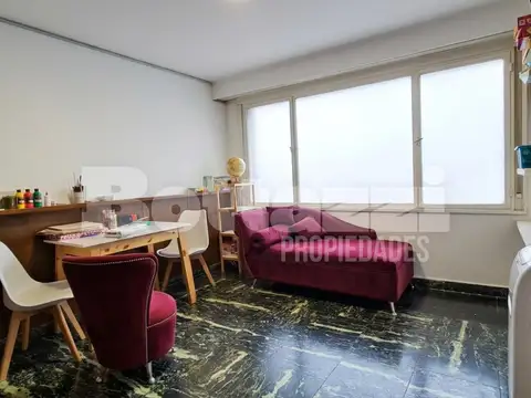 Depto Tipo Casa 5 ambientes con 2 baños