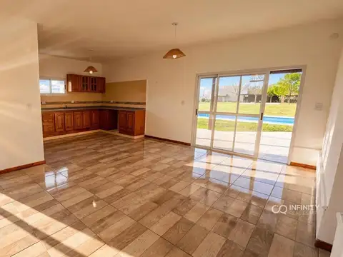 Casa en Alquiler en San Sebastián, USD 920