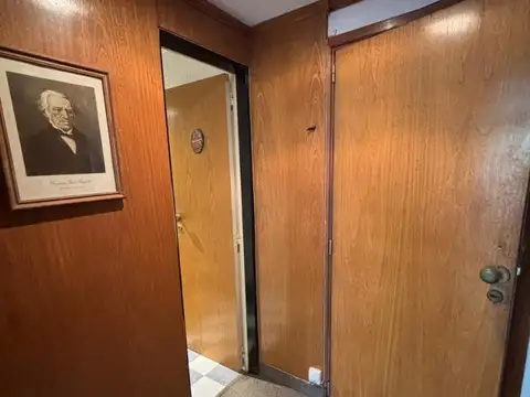 Alquiler oficina gran ubicacion.