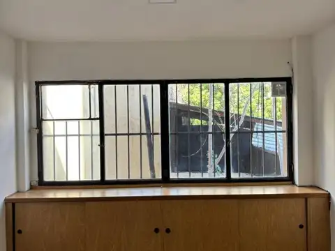 Oficina en Alquiler en Centro, $ 200.000