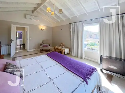 Casa en venta en La Tranquera, Pilar | 5 ambientes sobre lote de 776 m² con jardín y pileta