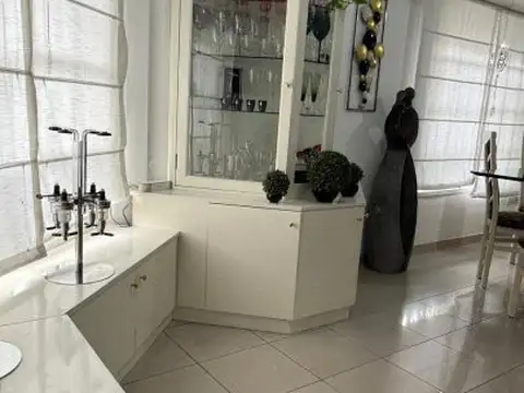 Depto Tipo Casa 4 ambientes con 2 baños