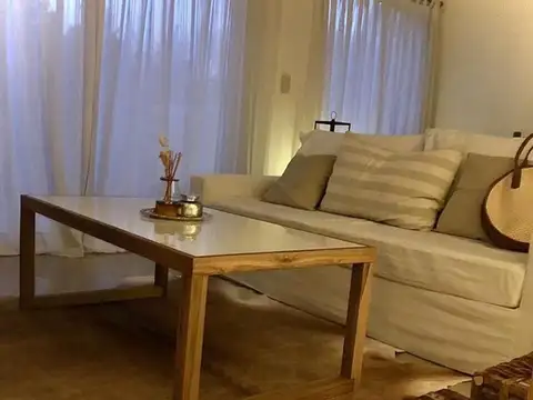 Departamento en Alquiler con 1 cocheras