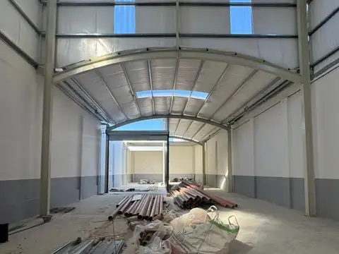 Galpon en Alquiler A Estrenar