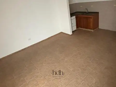 Caseros  al 1100