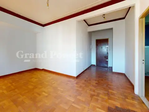 Venta Departamento 3 Ambientes Con Balcón - Parque Lezama