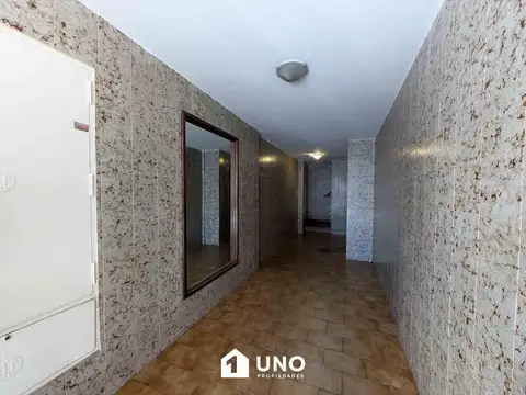 Francia 2600, Piso 02