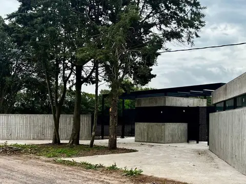 486 entre 143 y 145  / Finca Los Cipreses - Barrio Cerrado