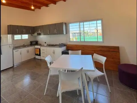 Casa a estrenar con piscina en Ibarlucea