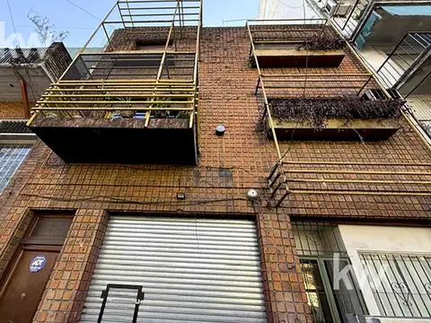 Depto Tipo Casa en Venta de 4 ambientes