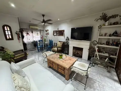 Depto Tipo Casa en Venta de 3 dormitorios