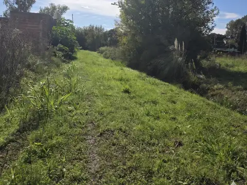 (KM40) Girardot, esquina Bragado lote 28