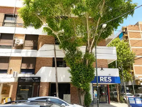 Vicente LOPEZ al 200