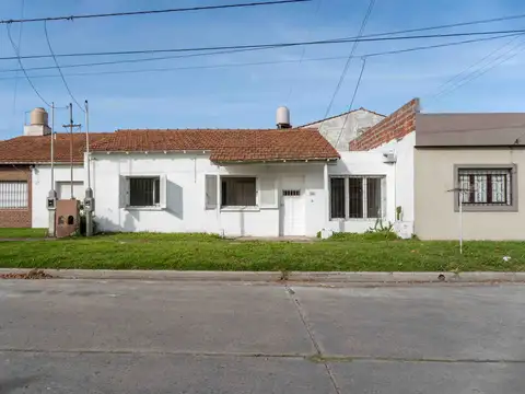 CASA 4 AMB A RECICLAR