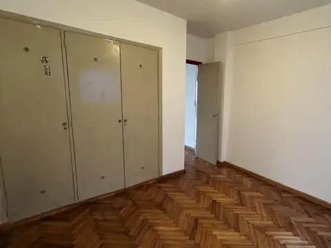 Departamento en Alquiler en Floresta, $ 550.000