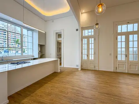 Casa 7 ambientes con 3 baños