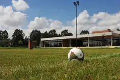 Actividades deportivas futbol, tenis en Valdevez en Acceso único sobre Autopista Ezeiza-Cañuelas Km 41 0 en Ezeiza, Buenos Aires