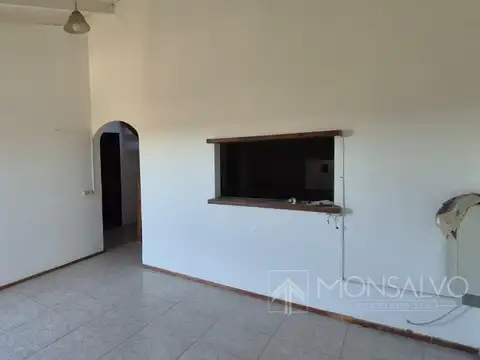 Depto Tipo Casa en Alquiler de 2 dormitorios