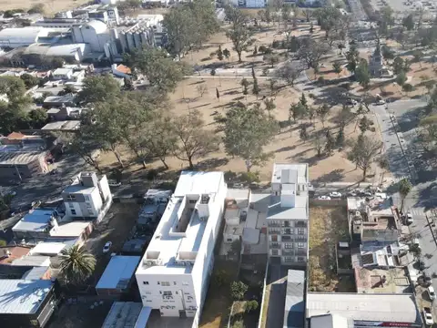 Terreno en Venta en Zona Centro, USD 300.000