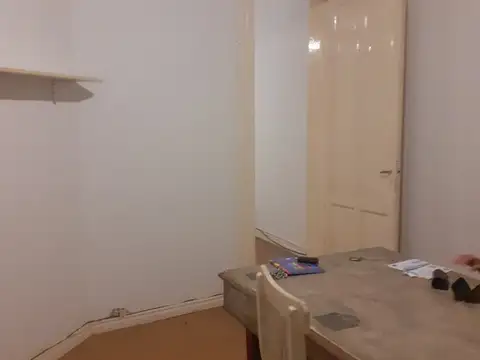 Depto Tipo Casa en Venta de 5 ambientes