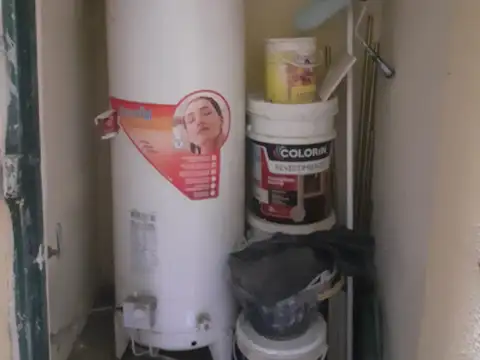 Depto Tipo Casa 5 ambientes con 1 baño