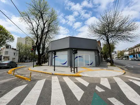Local en Parque Patricios