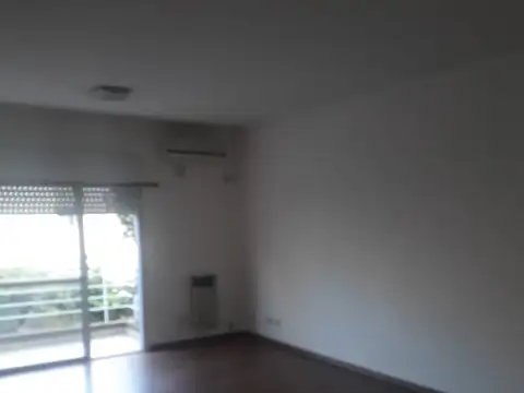 Impecable monoambiente con balcon!