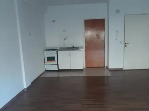 Impecable monoambiente con balcon!