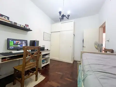 Depto Tipo Casa en Venta 60 años
