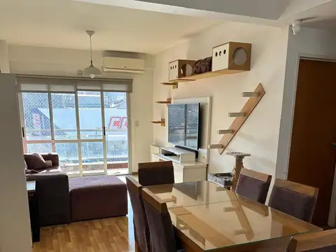 Departamento en Venta en Flores, USD 159.000