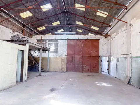 Galpon en Alquiler 10  mts Frente