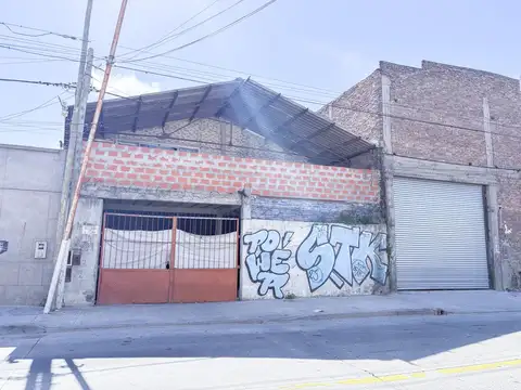 Depósito en Villa Dominico