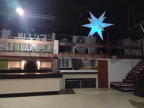 Local en Venta en el Centro de San Miguel del Monte, Frente a la laguna, en lote independiente y APT